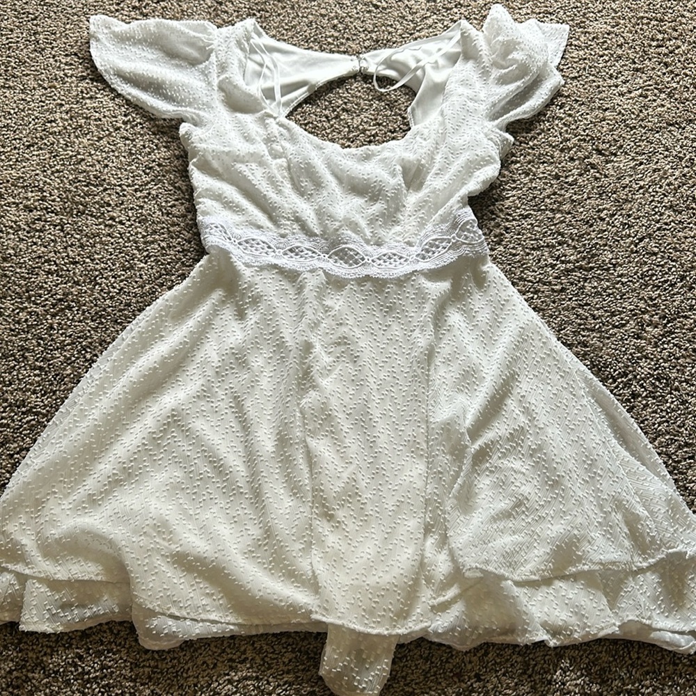 White dress size medium